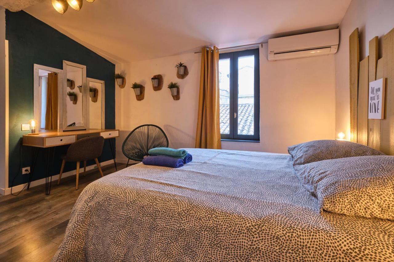 Melina - Jacuzzi - Maison Avec Cour Climatisee Proche Cite Medieval Каркасон Екстериор снимка